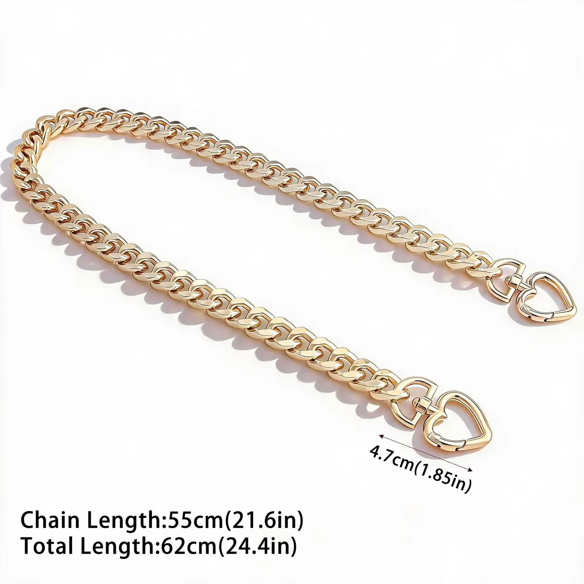 chaîne métal dorée maillons coeurs forme bandoulière accessoire sac voyage chic elégant femmes mode travaux mains brillance