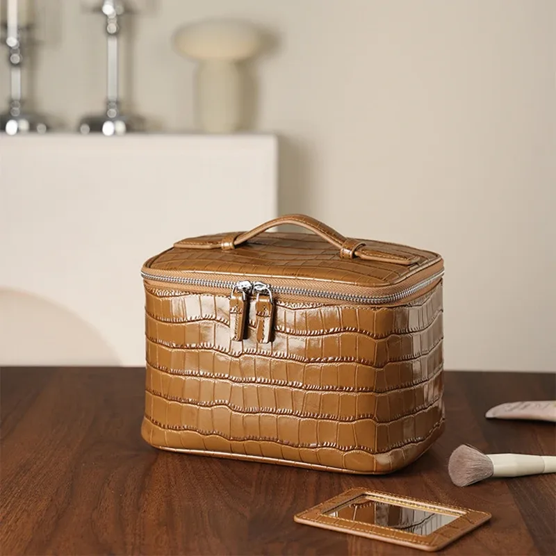 sac à cosmétiques en cuir pour femmes, organiseur de toilette de voyage, cuir véritable de haute qualité, trousse de maquillage de luxe, pratique, grande capacité