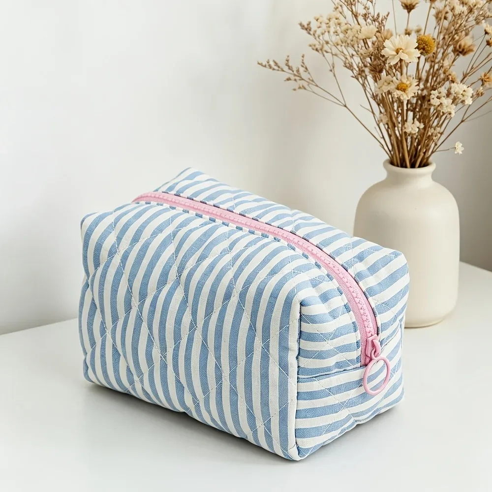pochette de maquillage matelassée à rayures bleues, organiseur de cosmétiques élégant pour femmes, grande capacité, légère, trousse de toilette de voyage