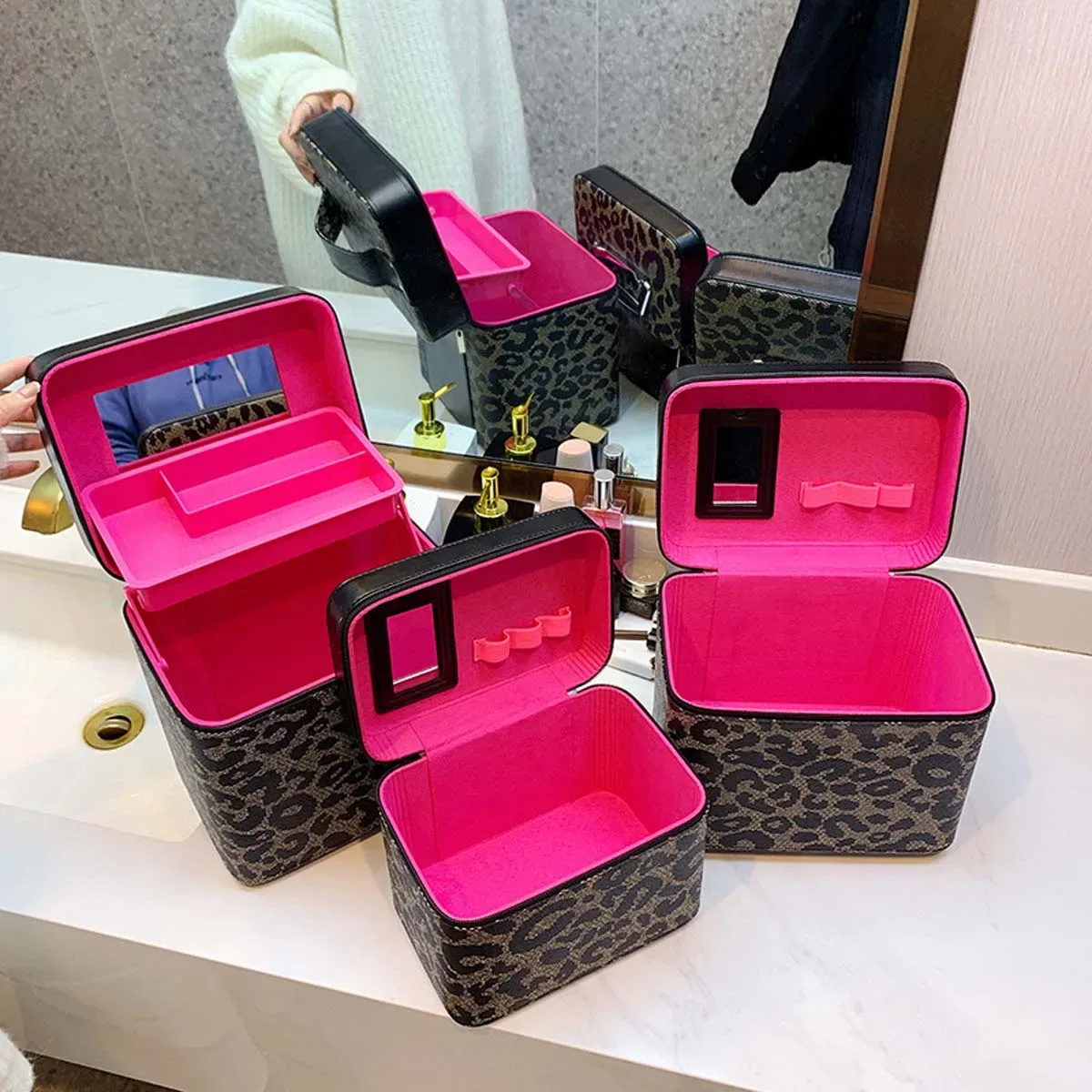 trousse de maquillage de haute qualité, mallette de transport de lettres, boîte de rangement de cosmétiques pour la maison, mallette de technicien, vente en gros, nouveau