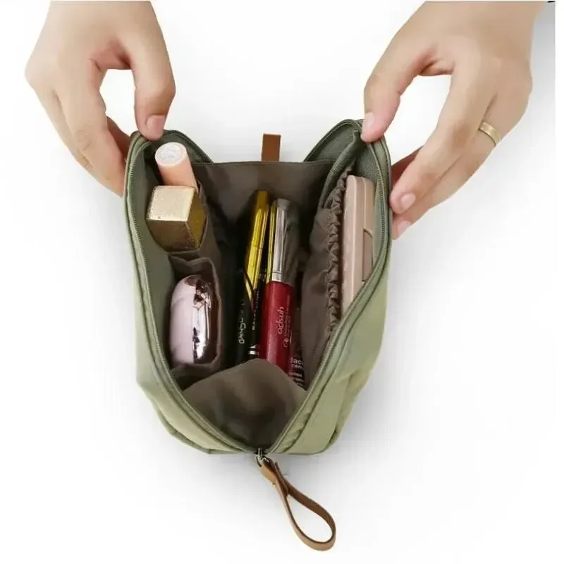 trousse de toilette étanche de style coréen pour femme, trousse de maquillage solide, trousse de maquillage en poudre, trousse de maquillage de luxe, document cosmétique, nouveau, 2024
