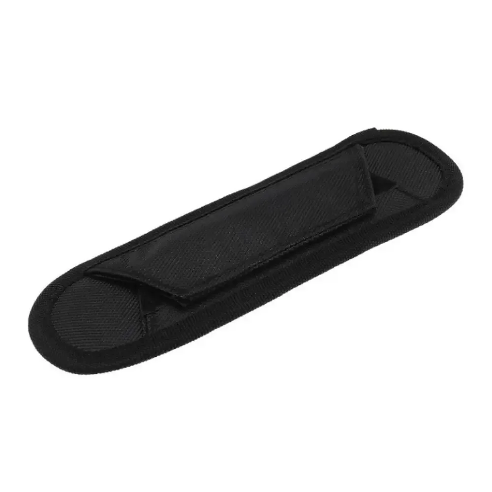 ceinture nylon noire ajustable protégeant épaules accessoire voyage sport mode transport objets personnels confort utilitaire respirant universel