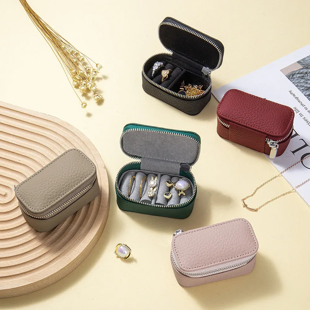 organisateur voyage cuir vachette noir gris beige marron fermeture éclair intérieur velours bijoux mini pochette cosmétique femmes soirée