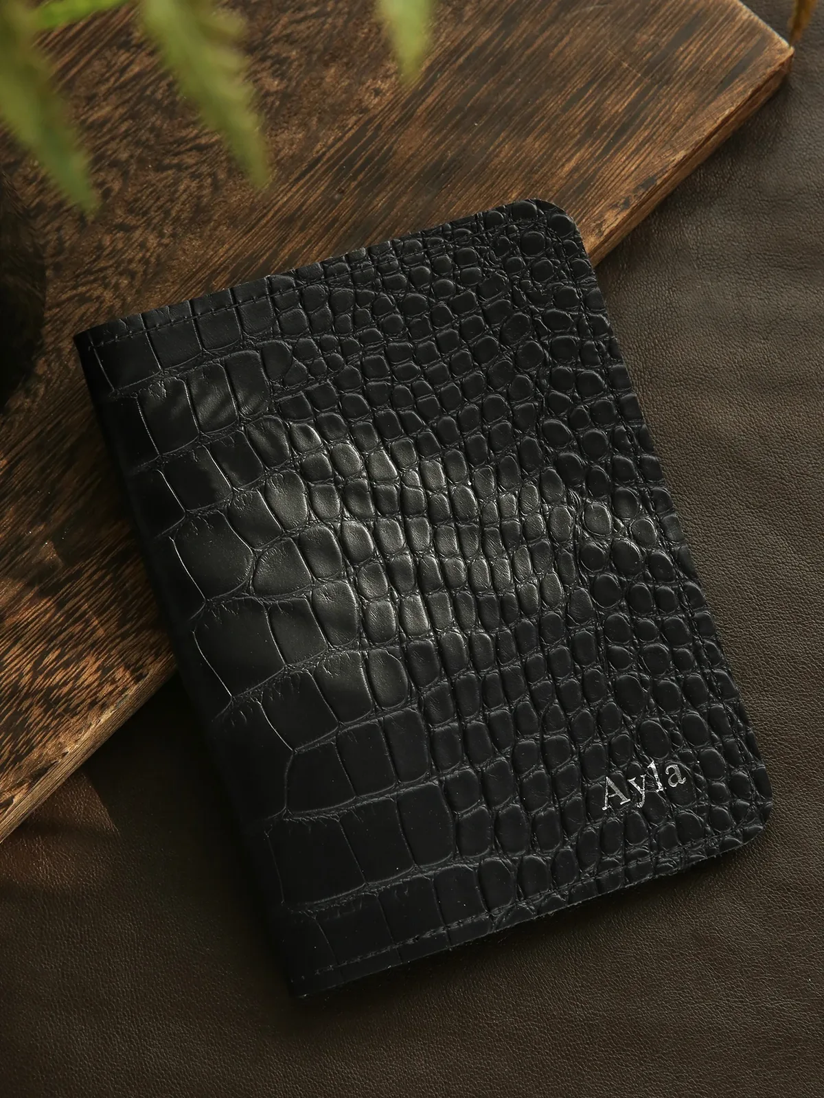 housse de passeport en cuir pu texturé crocodile de luxe avec nom personnalisé en feuille d'or, organiseur de documents de voyage multi-emplacements, cadeau souvenir