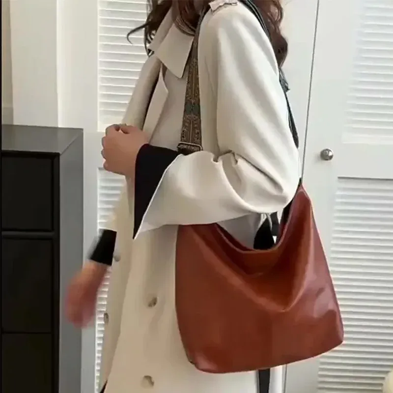 sac fourre-tout de couleur unie à la mode pour femmes, sac à bandoulière polyvalent décontracté à fermeture éclair pour un usage quotidien, sac de banlieue tendance assorti avec tout