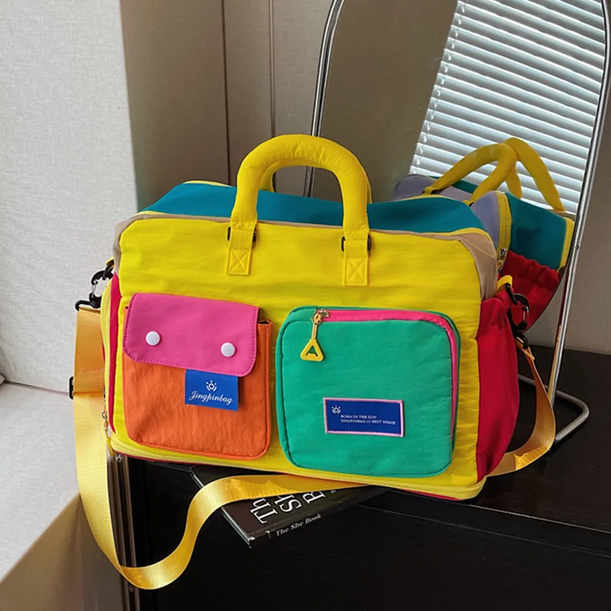 sac de voyage portable grande capacité pour hommes et femmes, sac de sport et de fitness, sac de transport durable en polyester, style urbain minimaliste