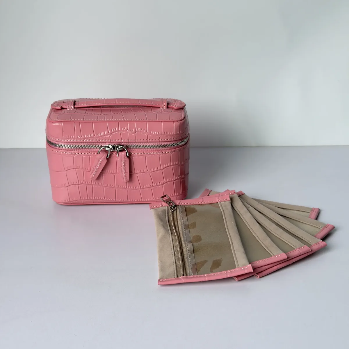 sac à cosmétiques en cuir de vachette rose à motif crocodile, sac de toilette de luxe de grande capacité, en cuir véritable, pour voyage, rangement portable, trousse de toilette