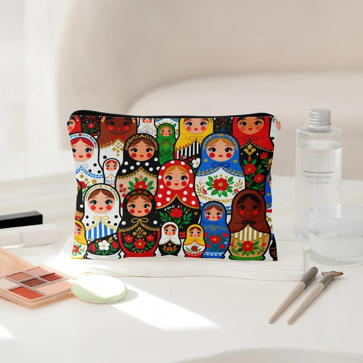sac de rangement doublé imprimé double face avec motif de poupée matryoshka russe colorée, trousse de maquillage à motif folklorique traditionnel