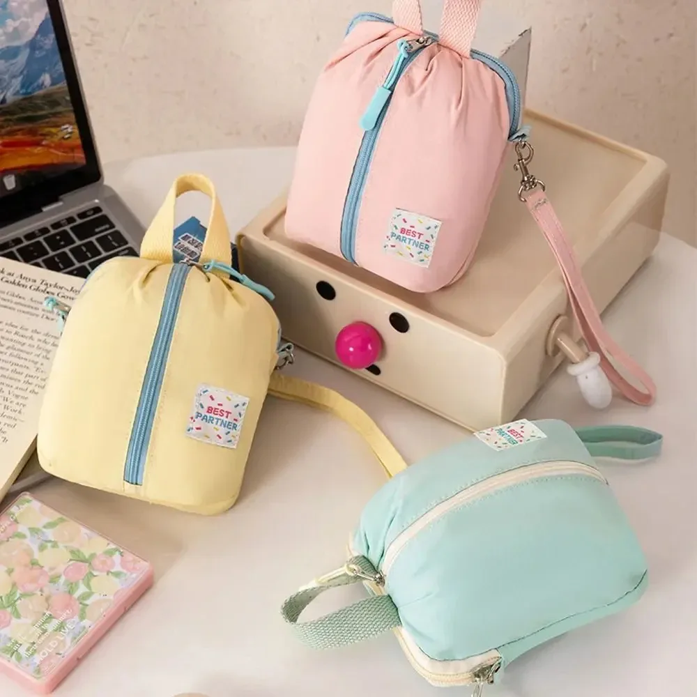 sac de rangement portable pour serviettes hygiéniques, petite trousse de toilette de voyage, étui à cosmétiques, organiseur de maquillage polyvalent