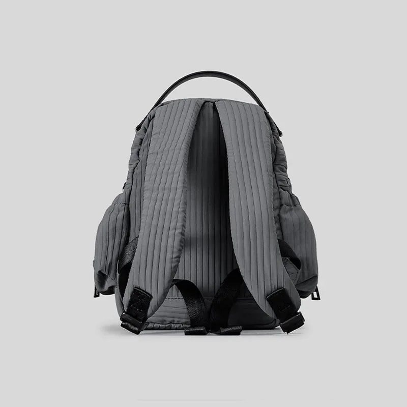 xmessun nouveau sac à dos plissé en nylon imperméable, sac de voyage décontracté léger au design tendance, sac à bandoulière pour femme pour les trajets quotidiens
