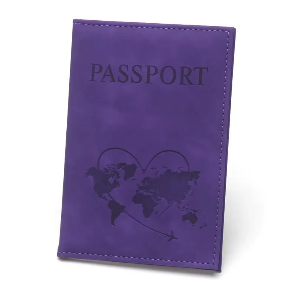 porte-passeport personnalisé avec nom et motif adorable de chiot de dessin animé, pochette de voyage portable à motif avion minimaliste