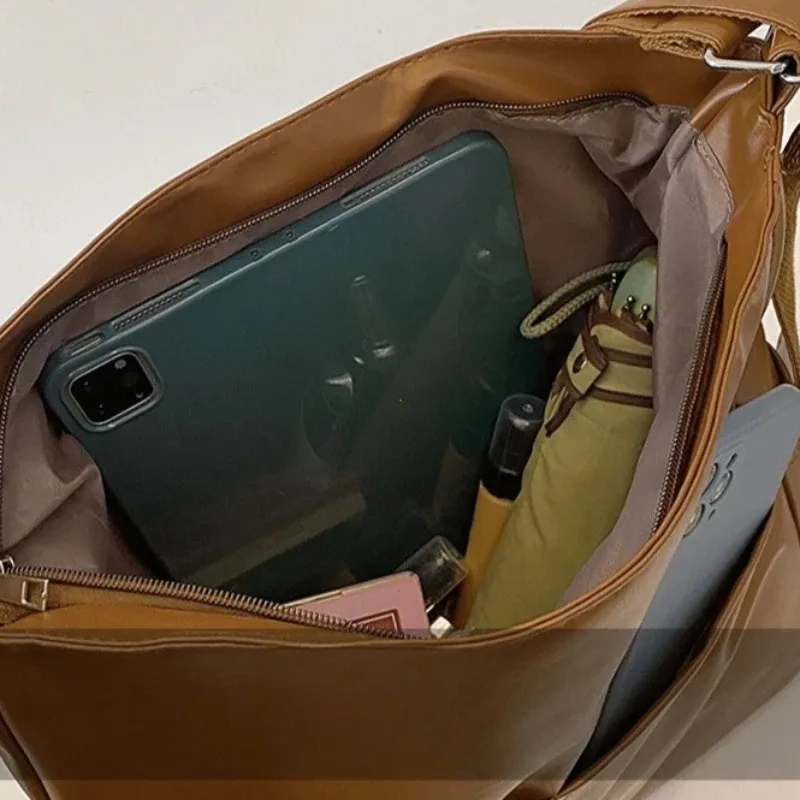 sac fourre-tout pour femmes, étudiantes universitaires, offre spéciale de la saison, nouveau sac à dos polyvalent haut de gamme de grande capacité pour les déplacements, automne hiver