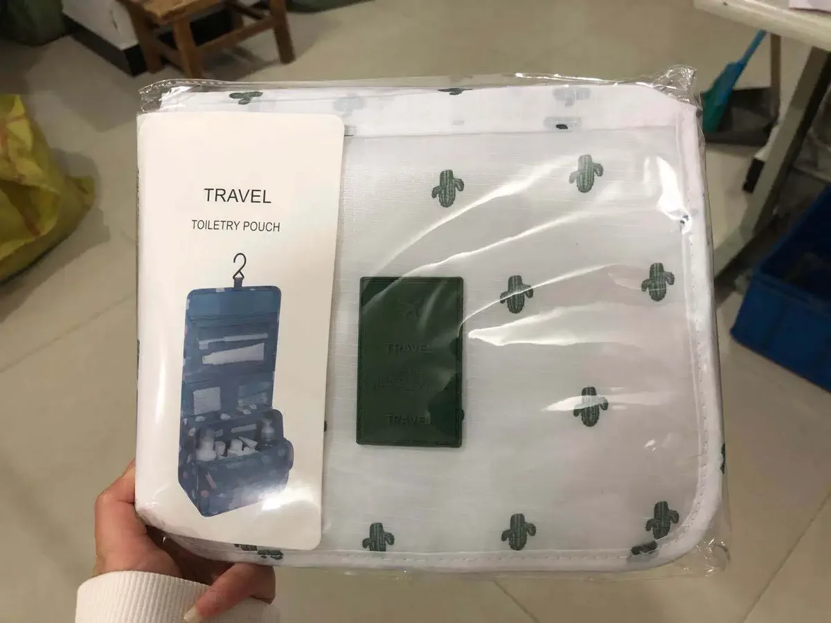 sac de maquillage de haute qualité pour femmes, sac à cosmétiques de voyage, crochet, organisateur de produits de toilette, rangement étanche, sac de lavage suspendu pour salle de bain