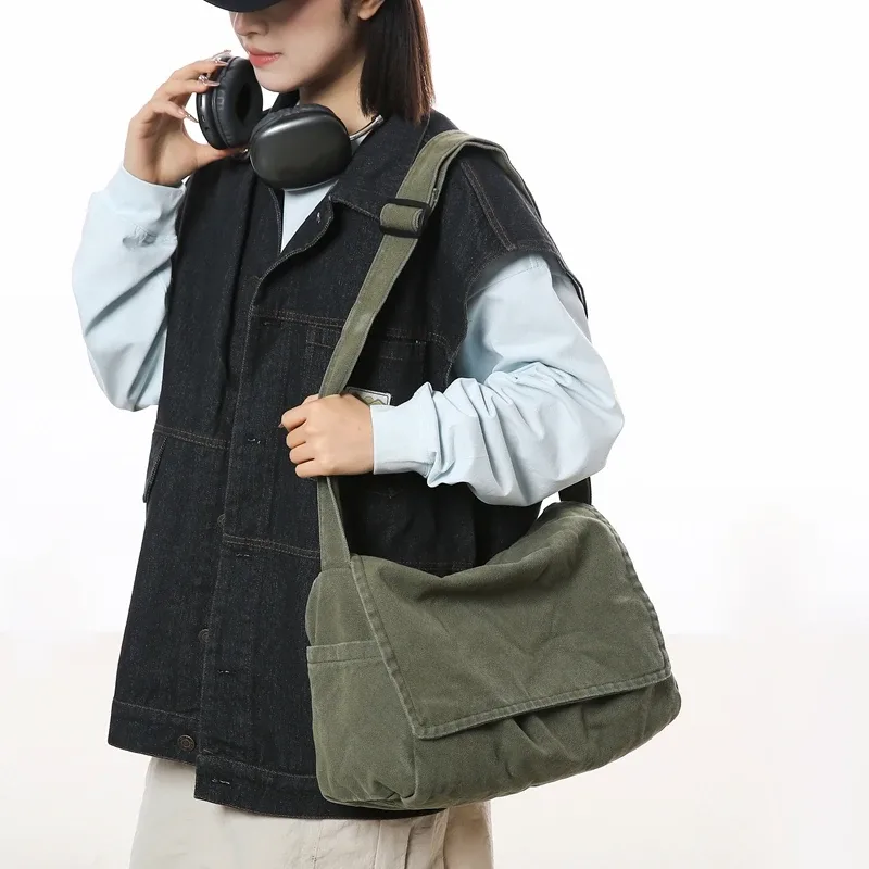 sac messager minimaliste de grande capacité pour hommes, sac à bandoulière décontracté, adapté aux vacances, aux activités de plein air, au déplacement quotidien