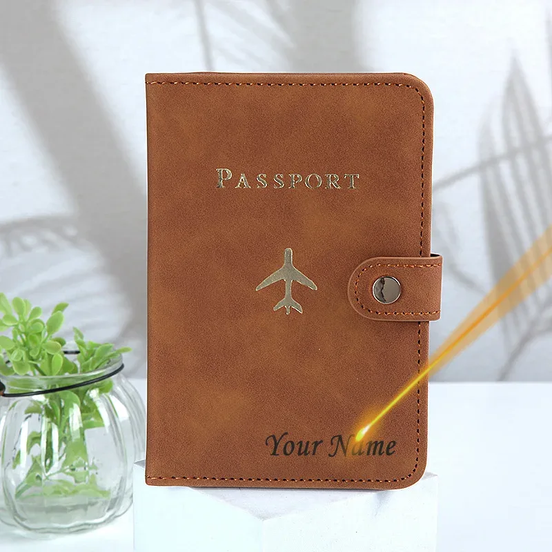 couverture de passeport personnalisée avec nom sur la couverture, motif avion, porte-passeport avec texte personnalisé, étui pour homme et femme, portefeuille pour documents de voyage