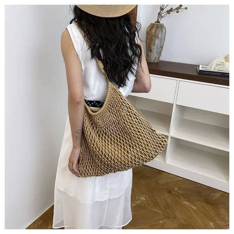 Sac à bandoulière de plage en paille tressée ajourée grande capacité pour femme, nouvelle collection été 2026