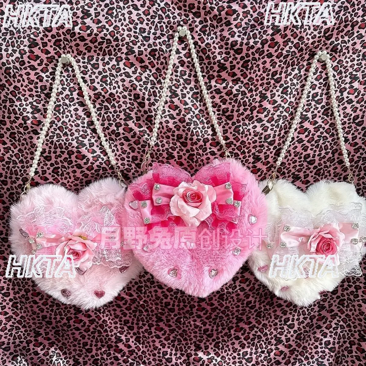Sac à main original fait main en fourrure et perles, style Lolita Princesse, avec chaîne et nœud en forme de cœur, sac à dos Lolita mignon