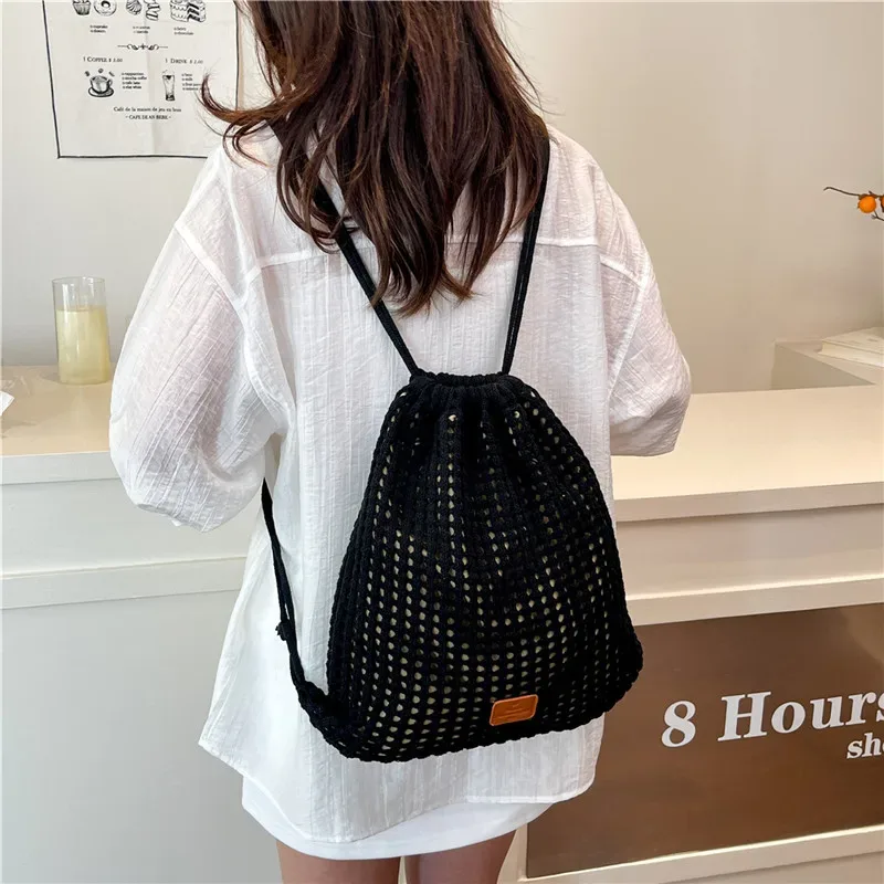 Sac à cordon tissé tendance, grande capacité, design ajouré, sac à dos pratique pour les trajets quotidiens et le shopping