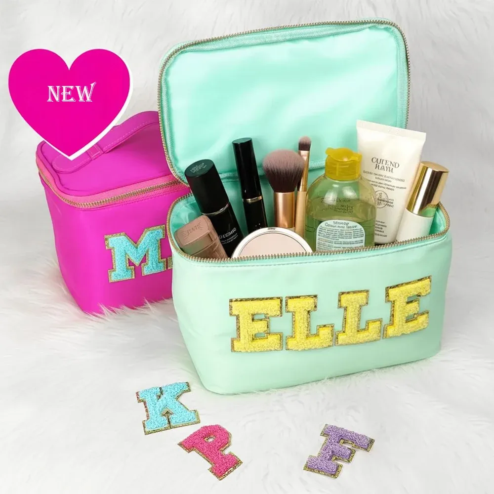 Sac Cosmétique Nylon Vert Pastel Fermeture Éclair Poignée Dorée Organisation Maquillage Voyage Soirées Pyjama