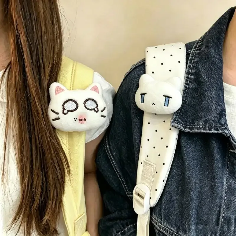 1/2 pièces clip de sac à dos en peluche chat réaliste, accessoire de sangle de sac charmant, décoration adorable pour sac à main femme