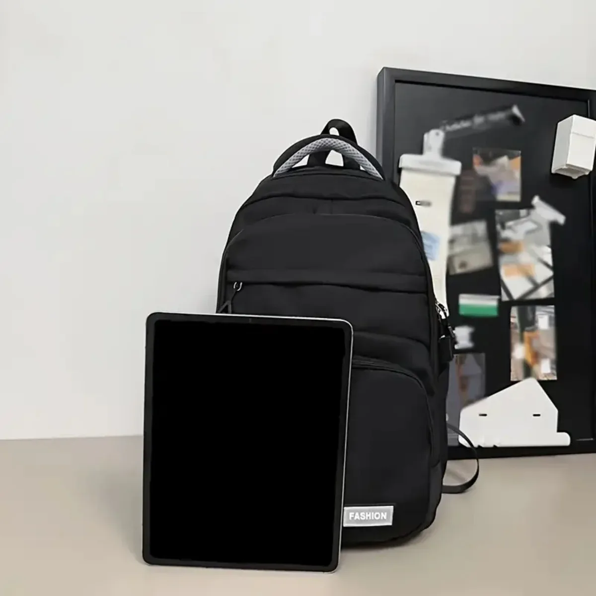 sac à dos léger grande capacité pour étudiants, idéal pour le sport, les voyages et les activités de plein air, avec compartiment indépendant pour ordinateur portable