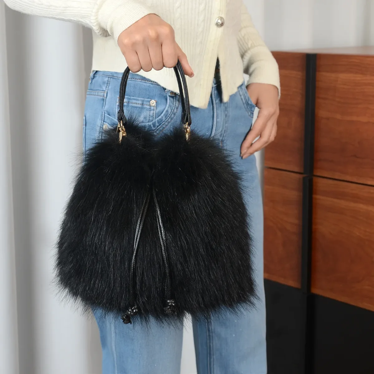 sac à main tendance en fausse fourrure pour femme, collection automne-hiver, sac seau de luxe, sac fourre-tout en fausse fourrure de raton laveur, sac à main haut de gamme