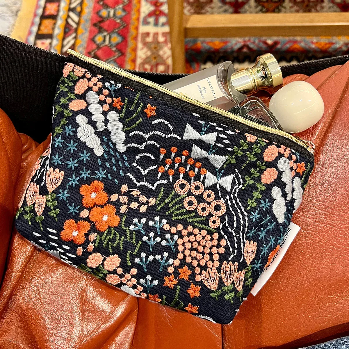 sac de maquillage brodé à fleurs, petit sac à main en tissu de vacances pour filles, voyage d'affaires, sac de rangement portable à fermeture éclair