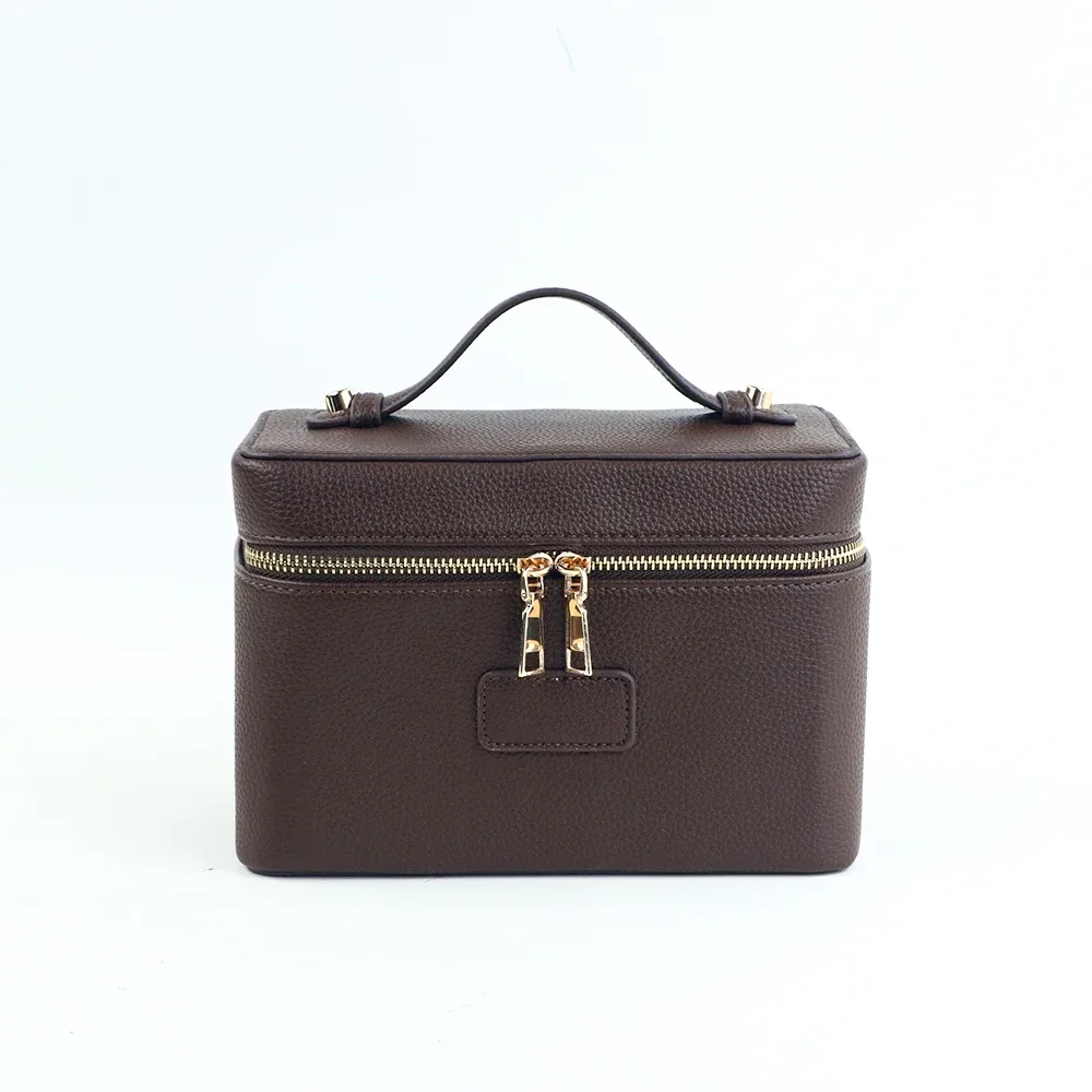 pochette à maquillage personnalisée en cuir pu avec compartiments, grande capacité, et inclut une trousse de maquillage.