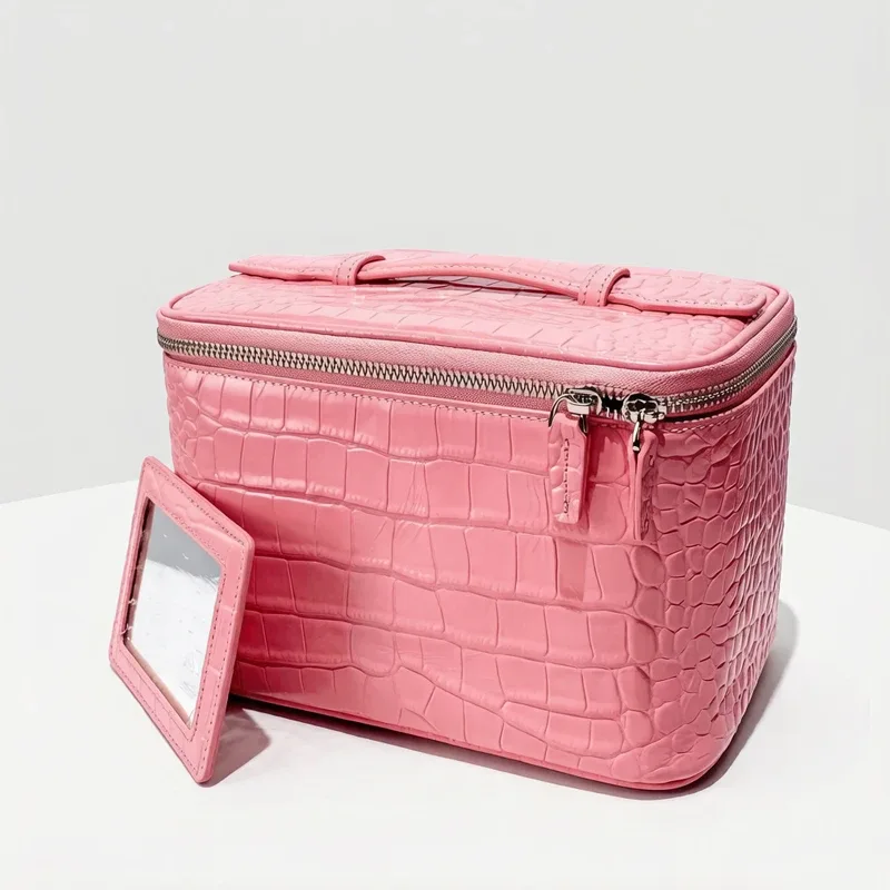 personnaliser les initiales première couche de peau de vache motif crocodile voyage affaires sacs de maquillage pour femmes sacs à main et sacs à main de luxe 2026 nouveau en cuir avec boîte miroir sac organisateur
