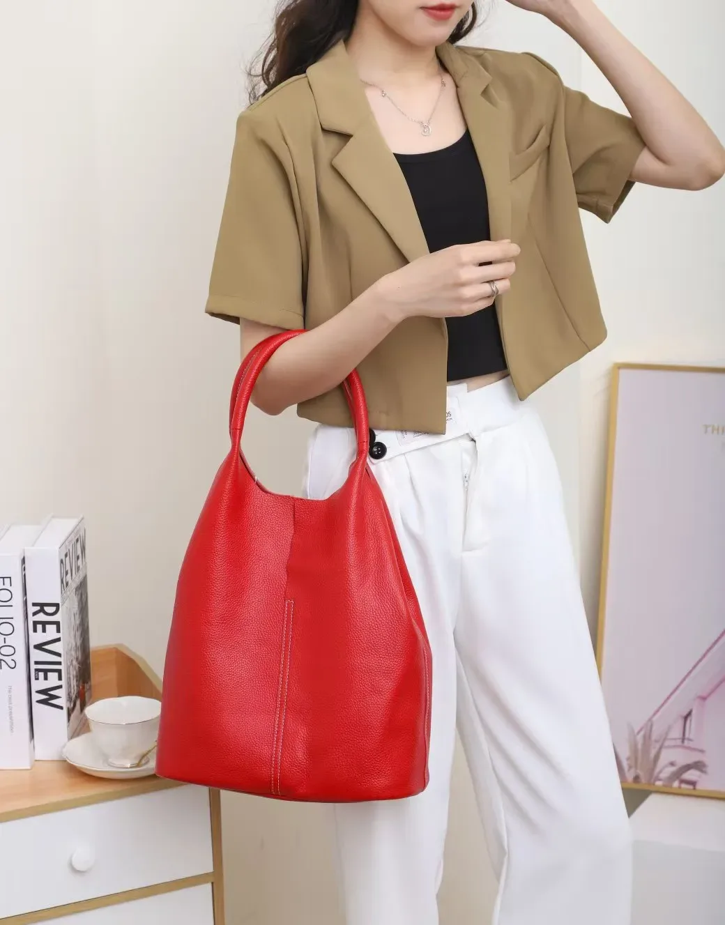 sac à main en cuir véritable pour femmes, fourre-tout de banlieue en cuir de vache souple, fourre-tout à bandoulière, grand sac seau de luxe de styliste