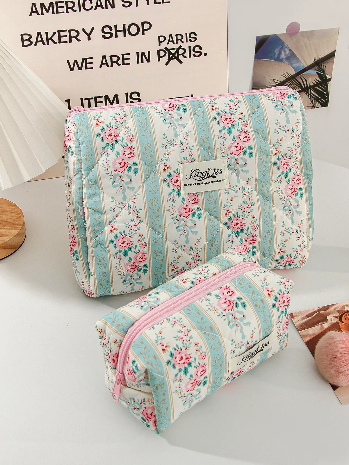 trousse polyester florale motif floral vert bordures bleues poignée fermeture glissière voyage cosmétiques maquillage toile douce rectangulaire
