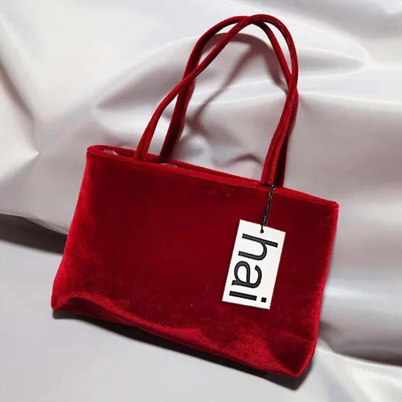 sac à main de luxe élégant en satin de soie pour femme, petit sac fourre-tout de couleur unie, sac à bandoulière polyvalent pour le quotidien et les déplacements