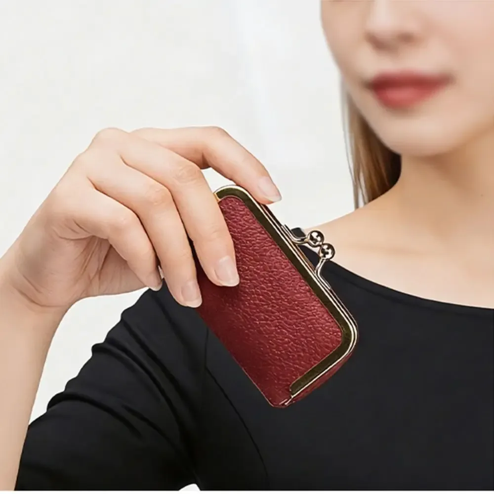 pochette à rouge à lèvres polyvalente et portable, exquise avec miroir de maquillage, sac à bijoux en cuir, couleur unie, sac de rangement anti-perte pour maquillage