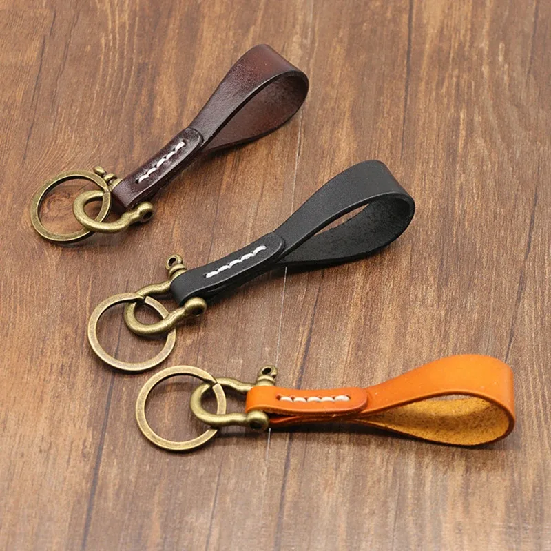 porte-clés en cuir de vachette fait main de haute qualité, breloque de sac, cordon pour clés de voiture, boucle fer à cheval vintage en cuivre, pendentif de sac à dos