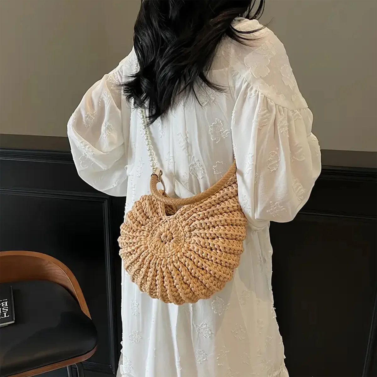 sac à main en coquillages tissé à la main avec chaîne de perles, grand sac de plage bohème pour femme, sac fourre-tout beige pour les vacances d'été, idéal pour