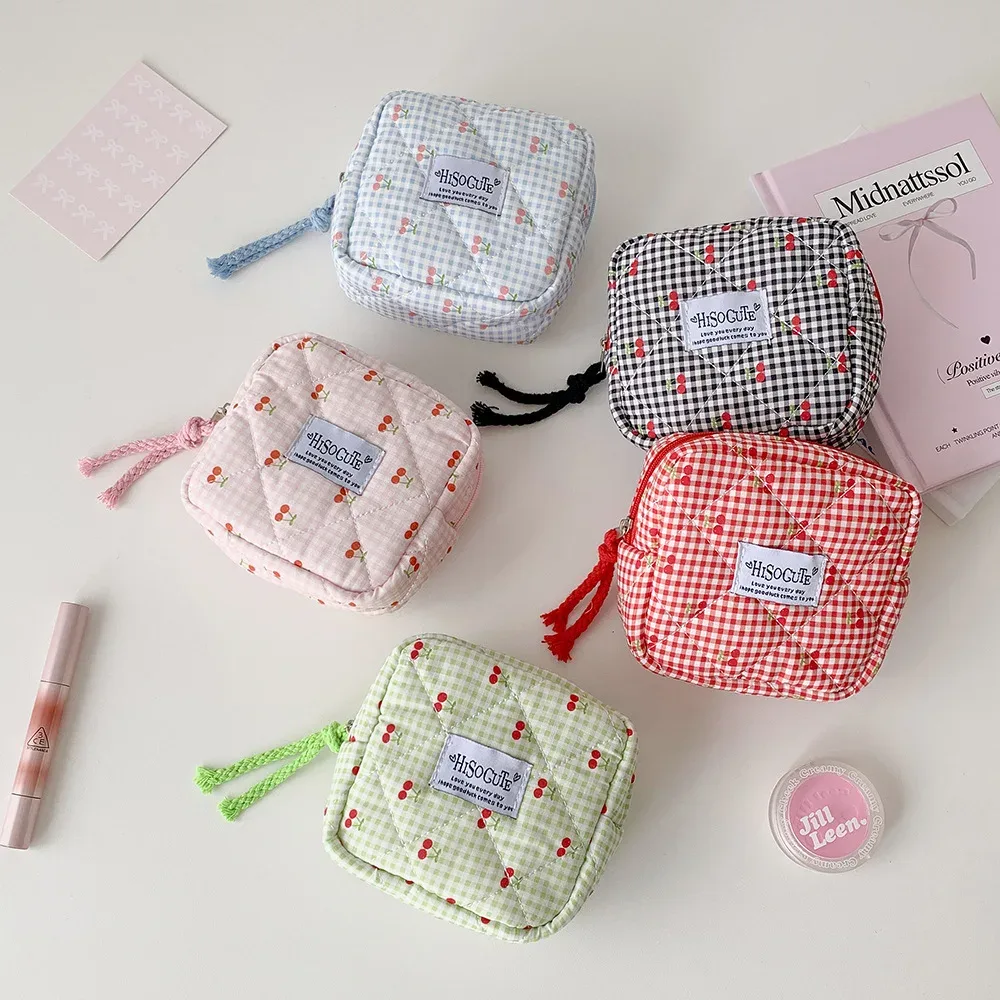 sac de maquillage carré ins fashion cherry, sac de toilette portable grande capacité pour filles, sac de rangement pour coton hygiénique, cadeaux pour femmes