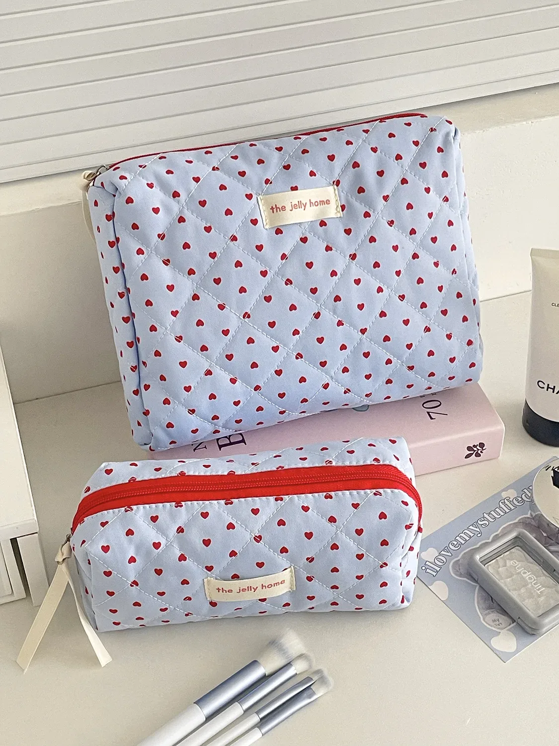 pochette à maquillage en forme de cœur, trousse de toilette portable grande capacité, nouveau style tendance et élégant