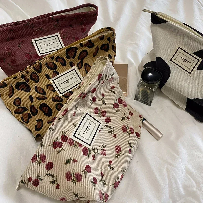 sac à cosmétiques brodé en velours côtelé, pochette, grands sacs de rangement de maquillage, pochette à cosmétiques coréenne pour femmes, trousse de toilette mignonne et de beauté
