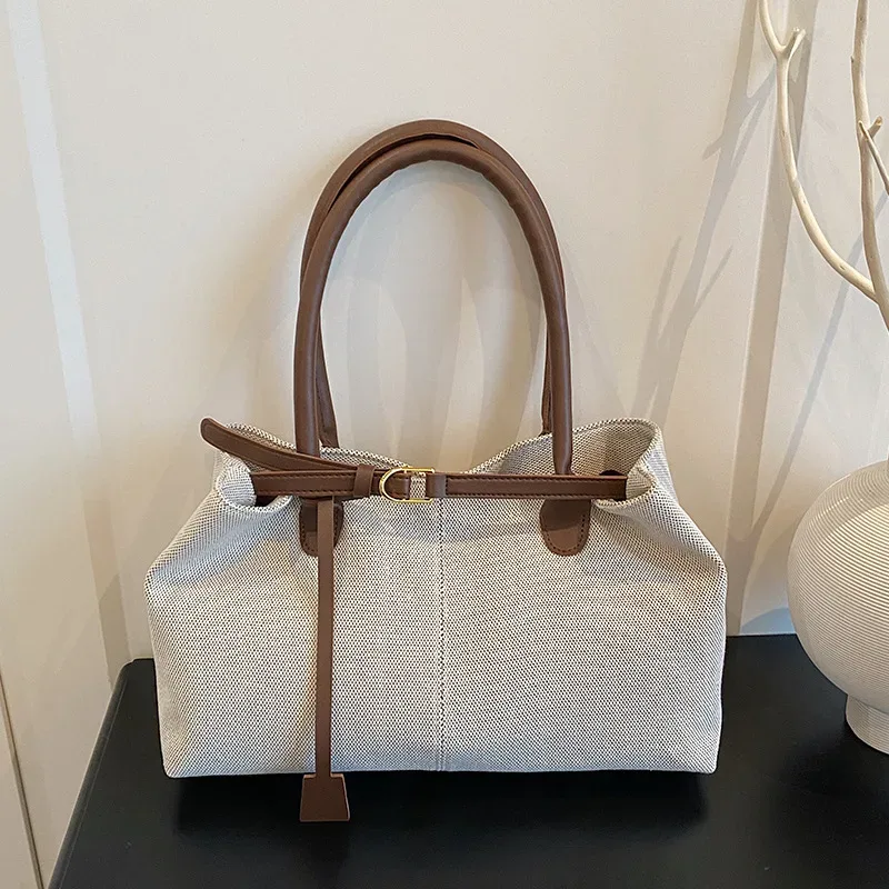 sac fourre-tout rétro de grande capacité pour femmes, sac à main de voyage en matériau durable adapté au fitness, à la natation et au shopping