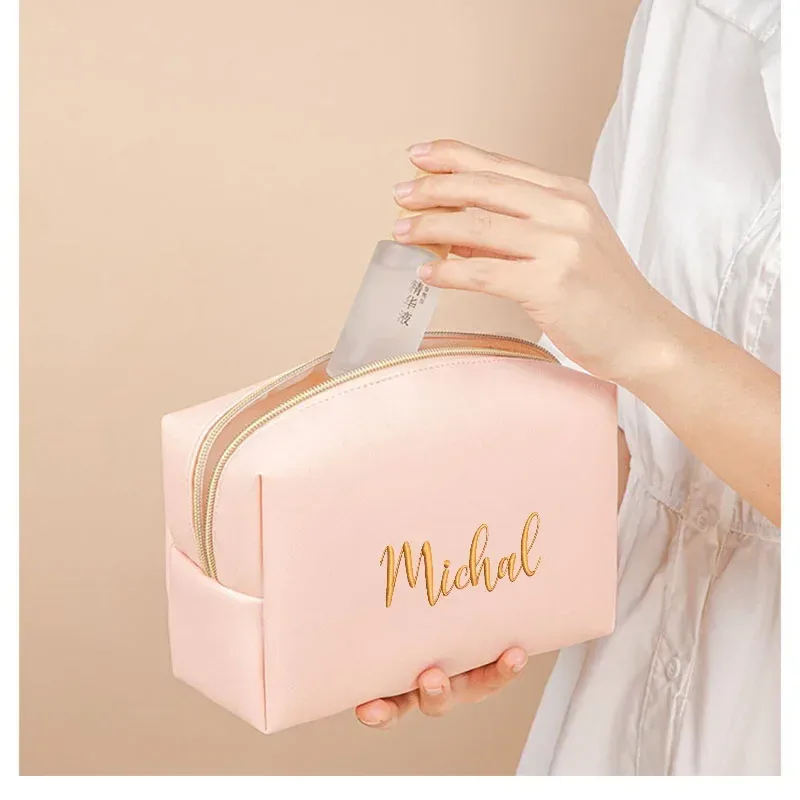 trousse de maquillage brodée personnalisée, portable en cuir pu saffiano, kits de cosmétiques de toilette imperméables pour hommes et femmes, logo avec nom personnalisé