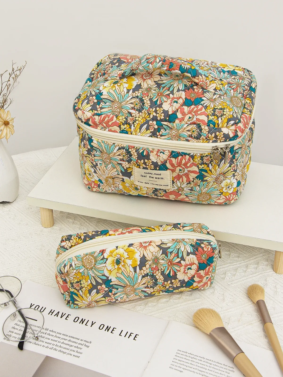 trousse polyester floral bleu jaune violet voyage cosmétiques maquillage toilette portable grande capacité matelassée multifonctionnelle