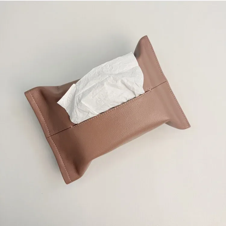 trousse toilette cuir vachette pleine fleur marron fixation ceinture sécurité voiture rangement mouchoirs coulissant