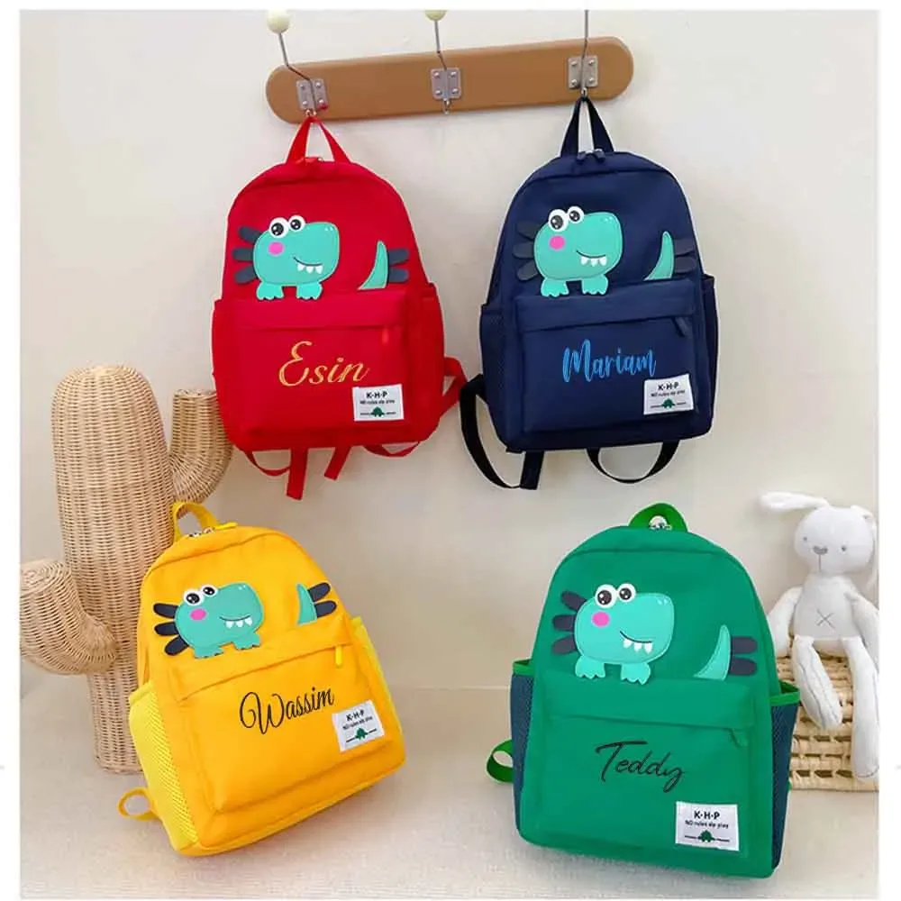 Nouveau sac à dos de maternelle brodé pour enfants, sac de marche personnalisé léger pour l'extérieur, sac à dos à couches, sac à dos unique avec nom