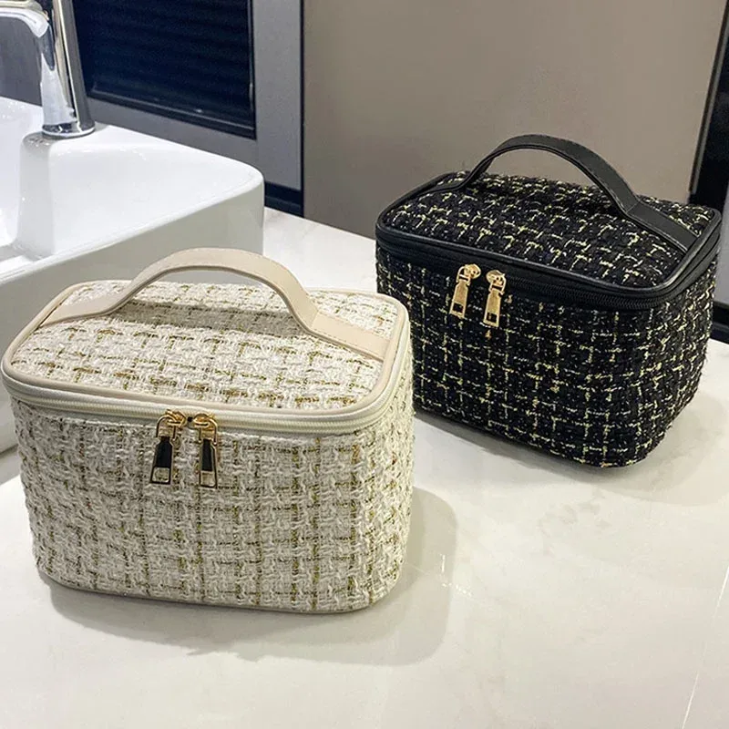 nouveau sac à maquillage tricoté pour femme 2026 – trousse de maquillage portable et tendance grande capacité bx100