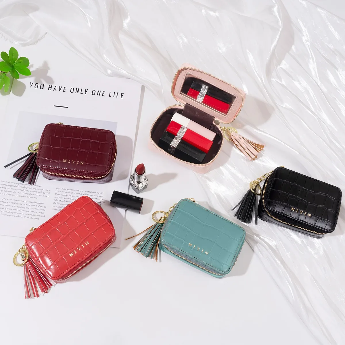 élégant mini sac de rangement pour rouge à lèvres à motif crocodile, simple trousse de maquillage pour femmes, étui de voyage portable pour lentilles de contact, trousse de maquillage.