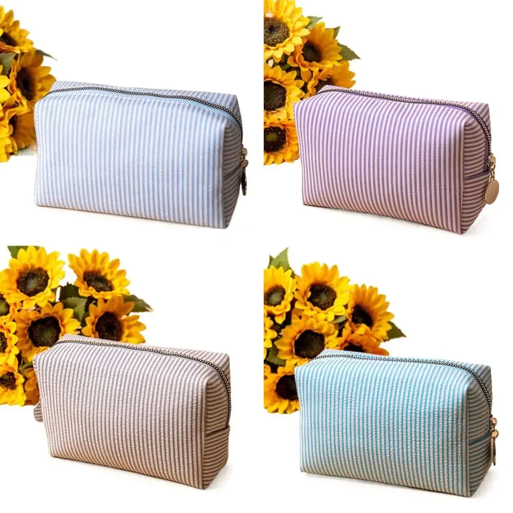 sac de maquillage rayé mignon, fermeture à glissière, pochette de toilette en tissu seersucker souple, trousse à crayons polyvalente de grande capacité, usage quotidien