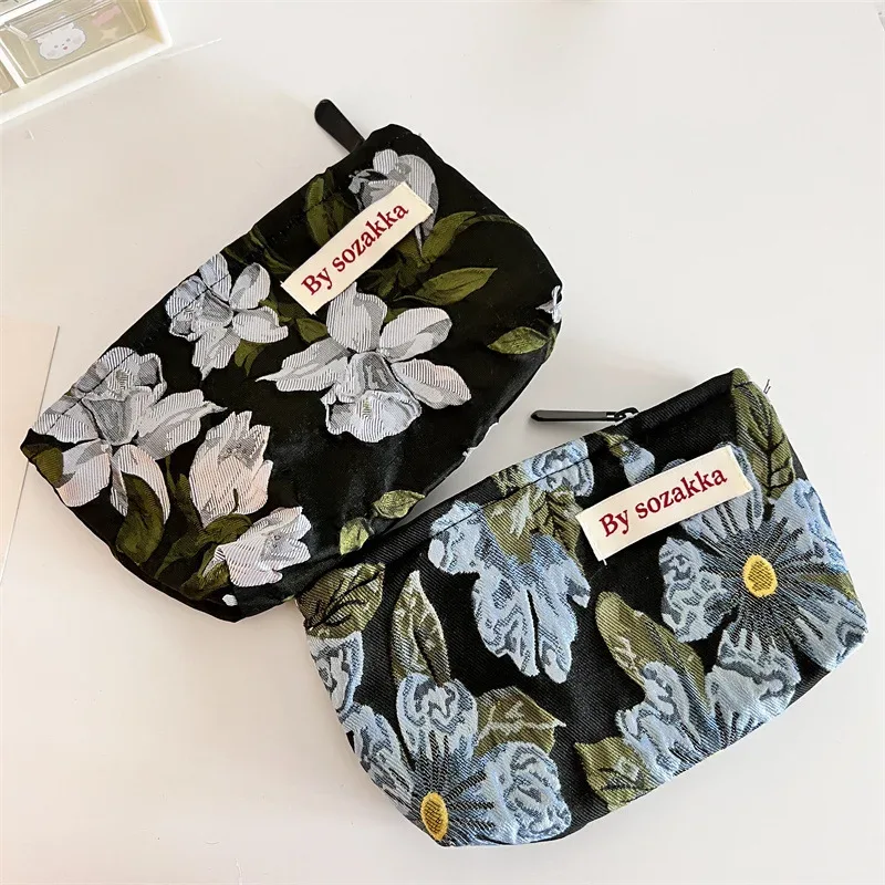 sac de rangement pour cosmétiques de voyage pour femmes, fleurs en relief français, portefeuille mignon, kits de maquillage, sacs à main, étui à crayons pour téléphone, sac d'évaluateurs