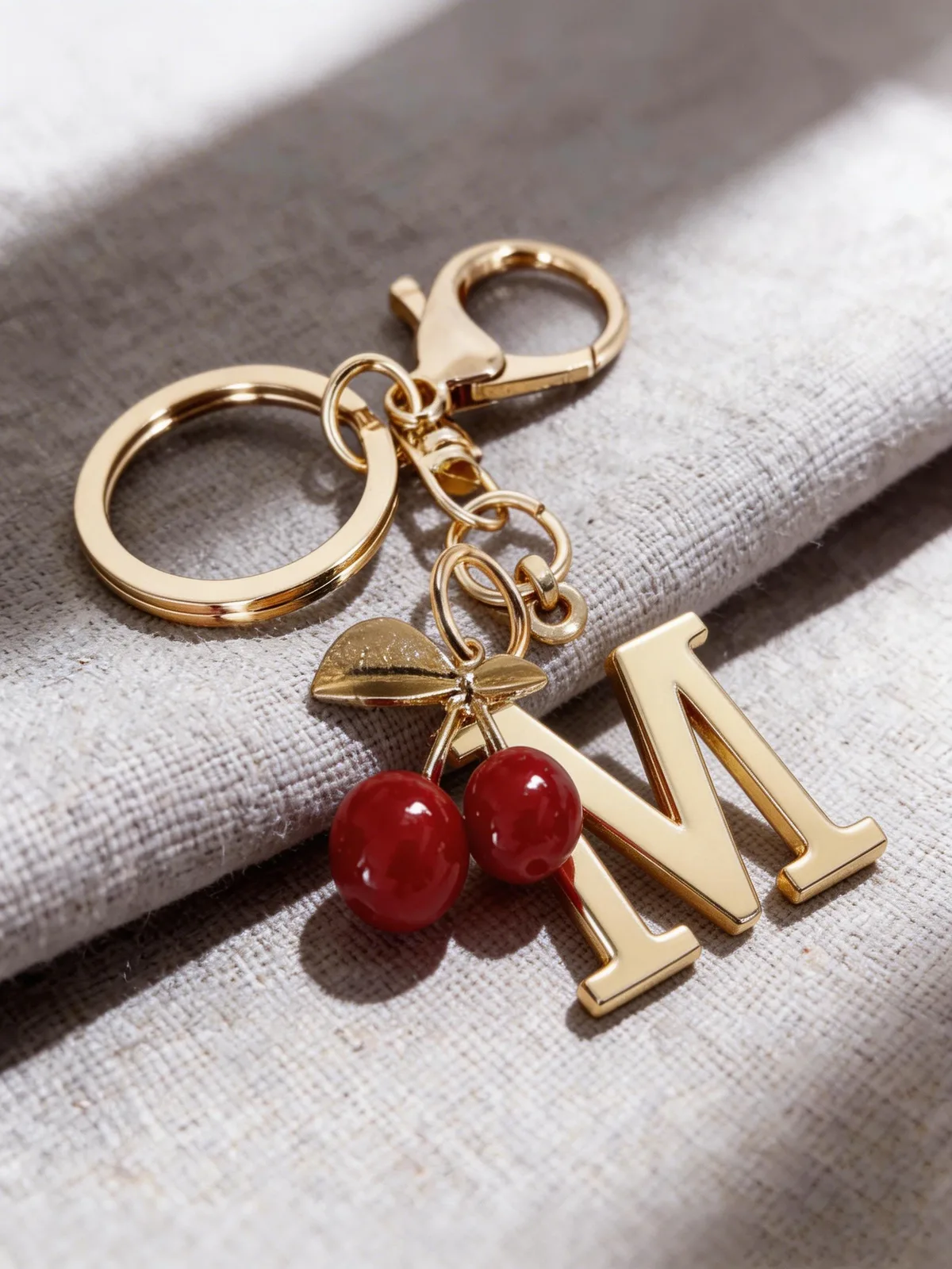 porte-clés élégant en or de qualité supérieure, pendentif 3d alphabet a-z, accessoire cœur rouge, anneau de porte-clés argenté tendance, pour sac/ordinateur portable