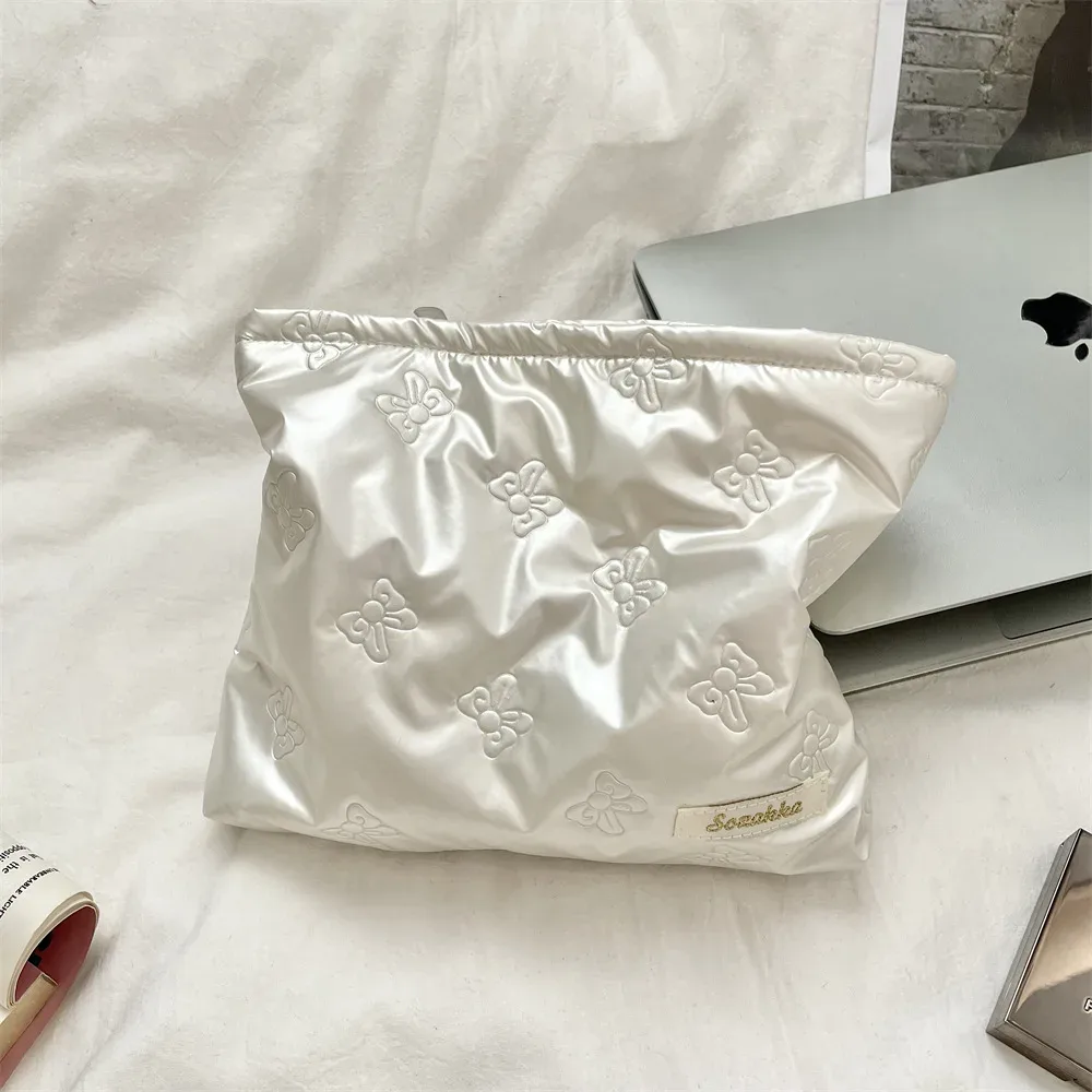 trousse de maquillage en pu matelassé de style coréen, pochette cosmétique brillante en forme de cœur avec nœud, rangement esthétique y2k pour femmes et filles