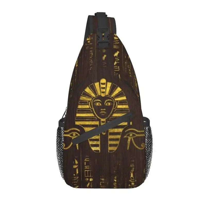 cool prairie gold pharaoh egyptian king tut sling crossbody sac à dos pour homme, hiéroglyphique égyptien initié, sacs de poitrine pour la randonnée